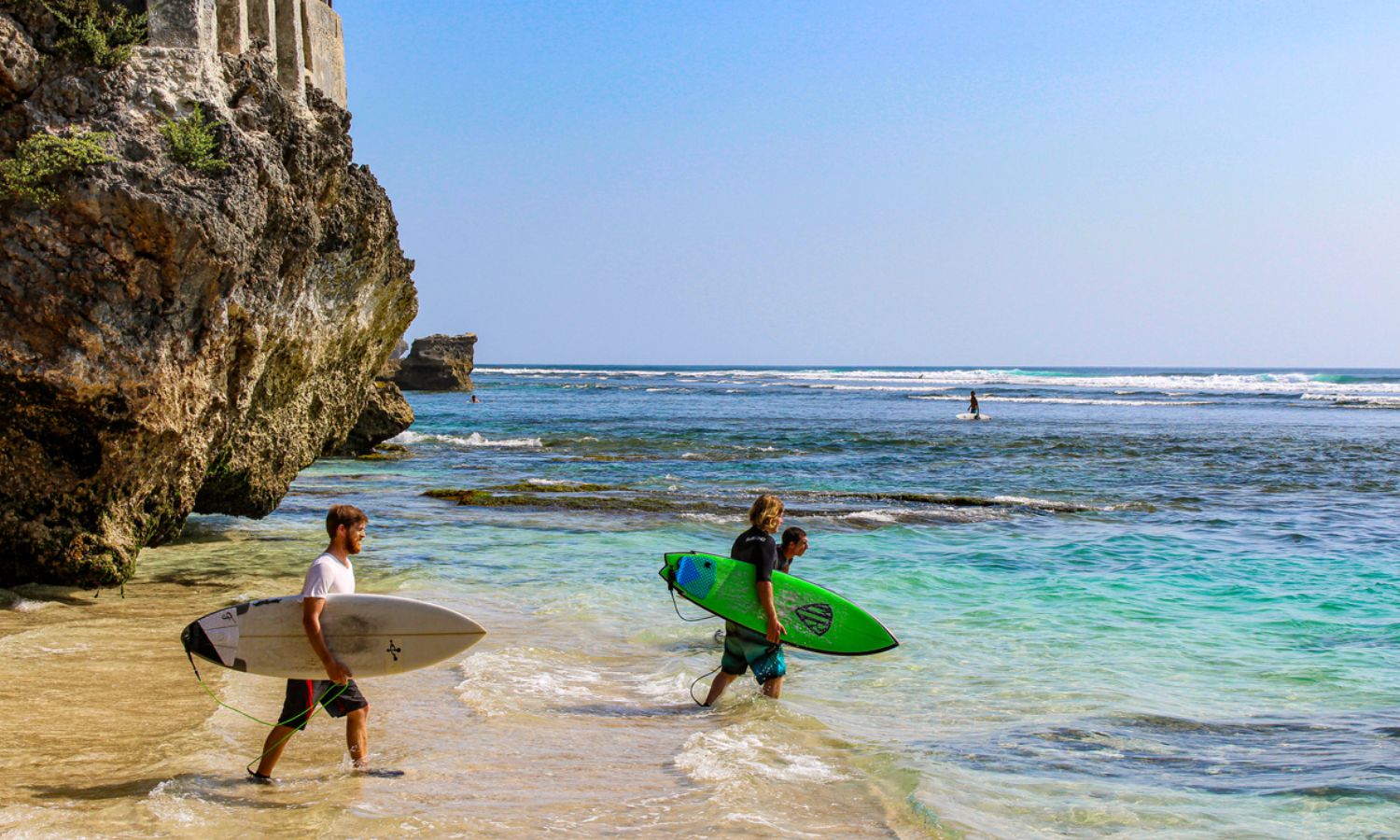 Pantai Suluban