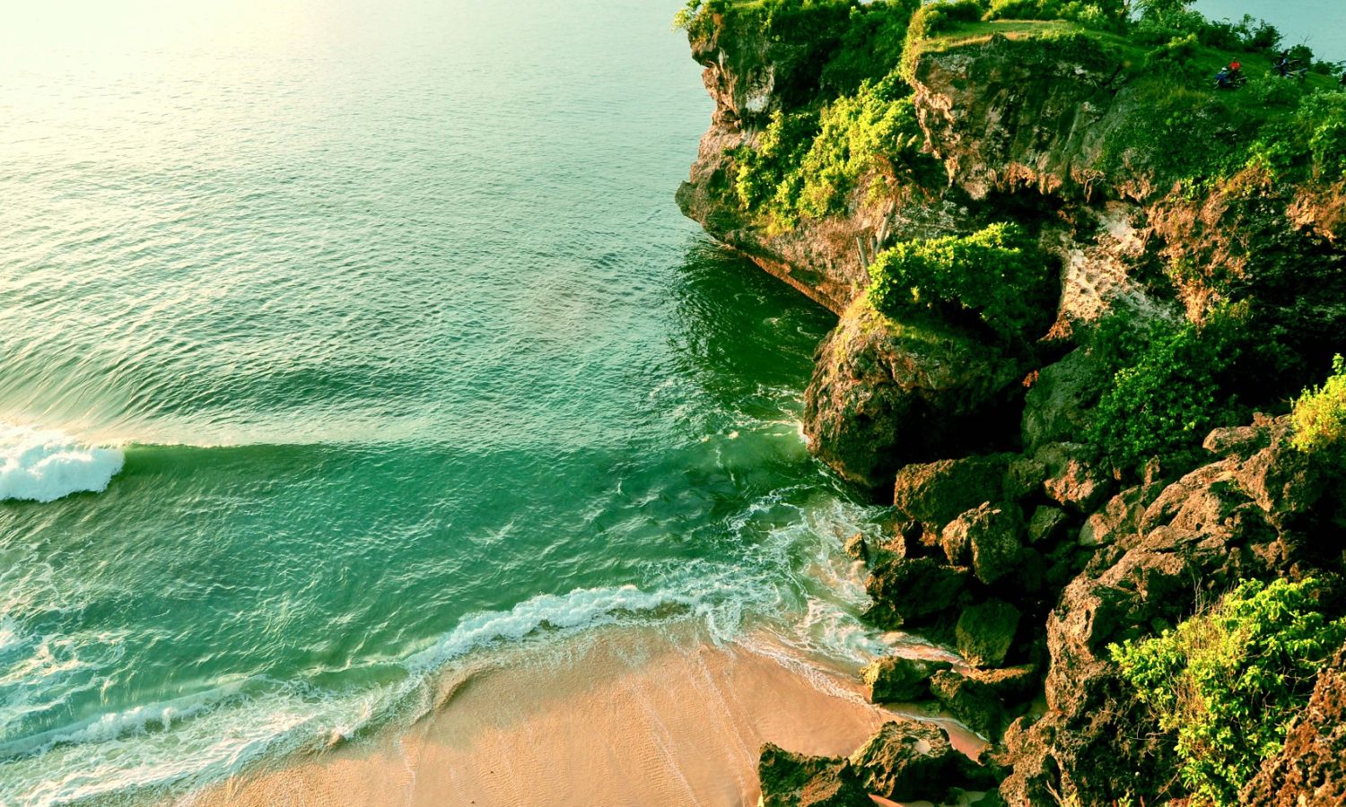 Pantai Balangan Bali