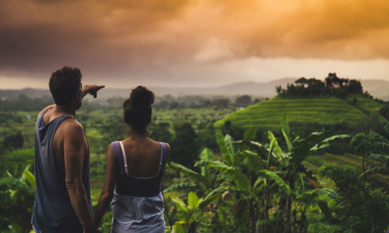 nama bukit di Pulau Bali