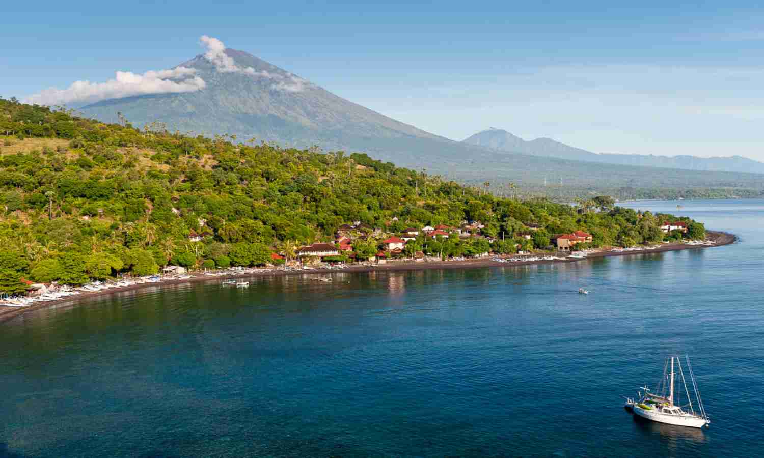 Pantai Amed Bali