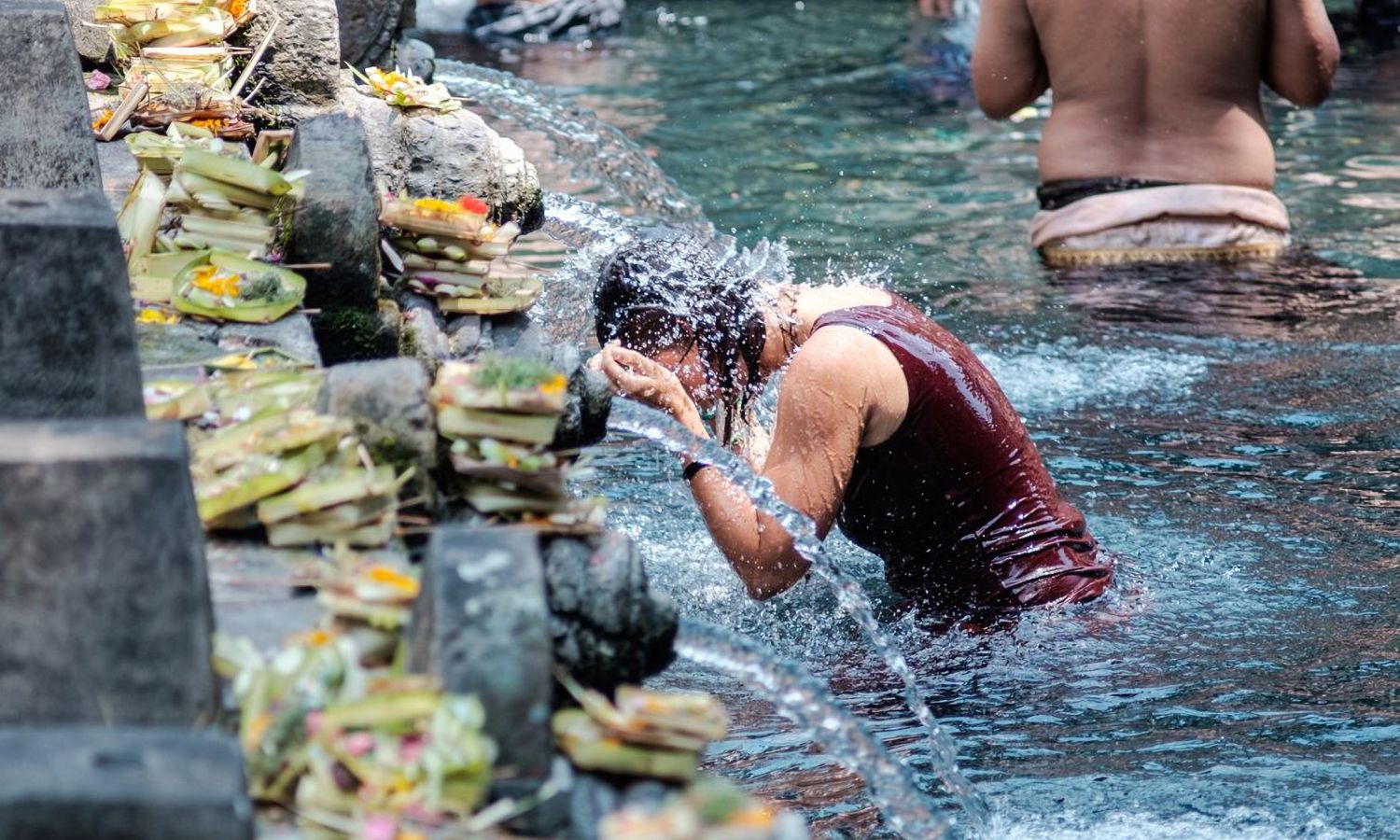 tempat melukat di Bali