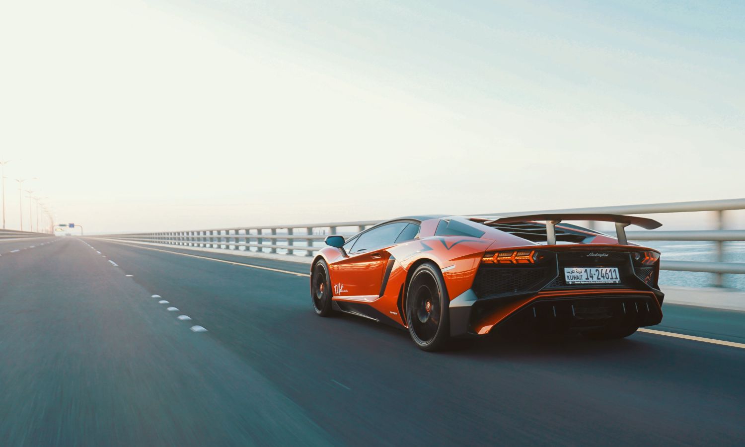 sewa sport car lepas kunci di Bali