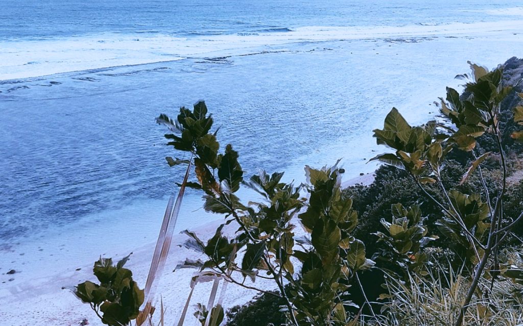 Pantai Gunung Payung