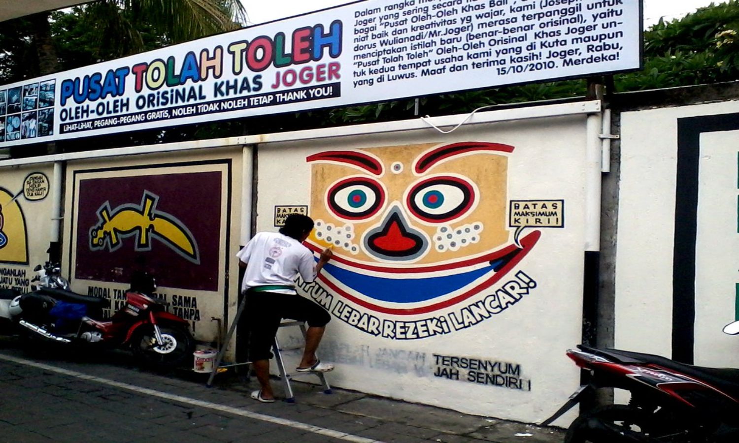 Kaos Joger Bali?