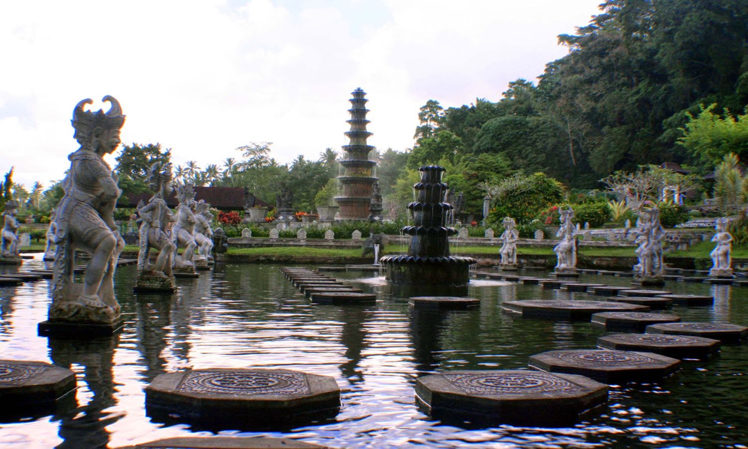 Pura Tirta Gangga