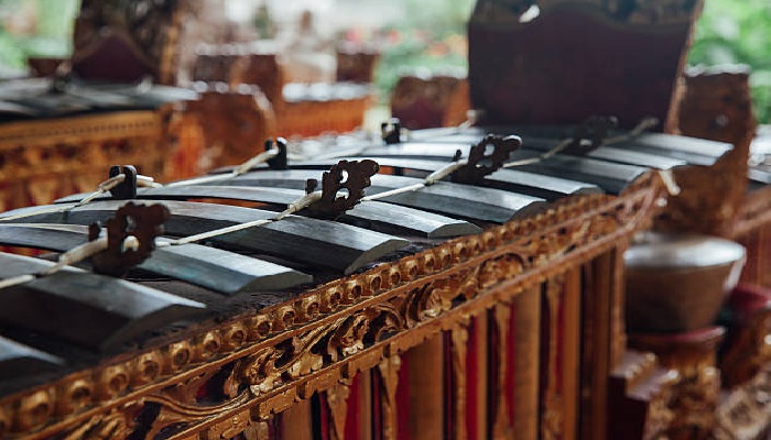 alat musik Bali