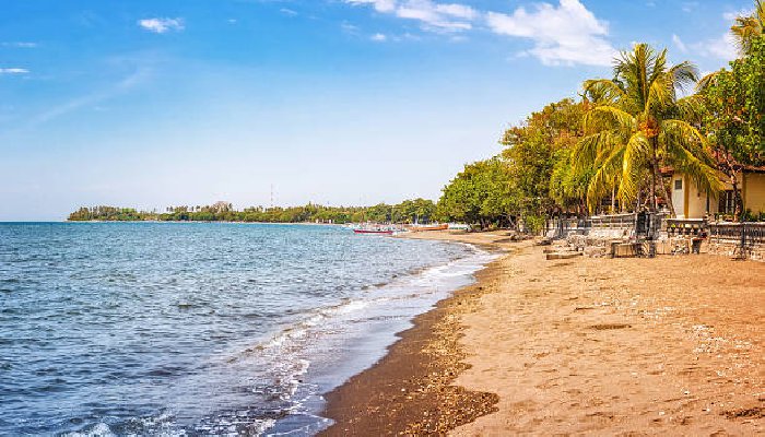 Pantai Lovina