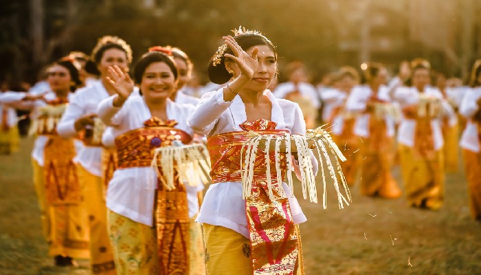 suku dan masyarakat adat bali
