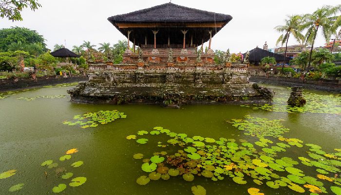 puri agung klungkung