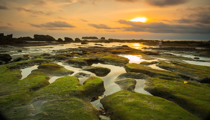 pantai di Tabanan.