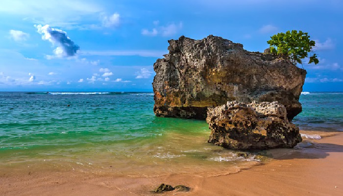 Pantai Labuan Sait