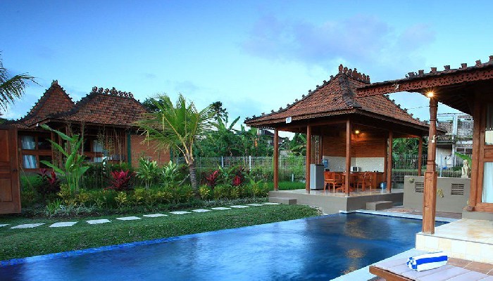villa di Bali dengan private pool
