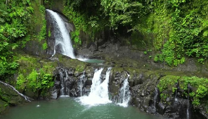 Pengibul Waterfall
