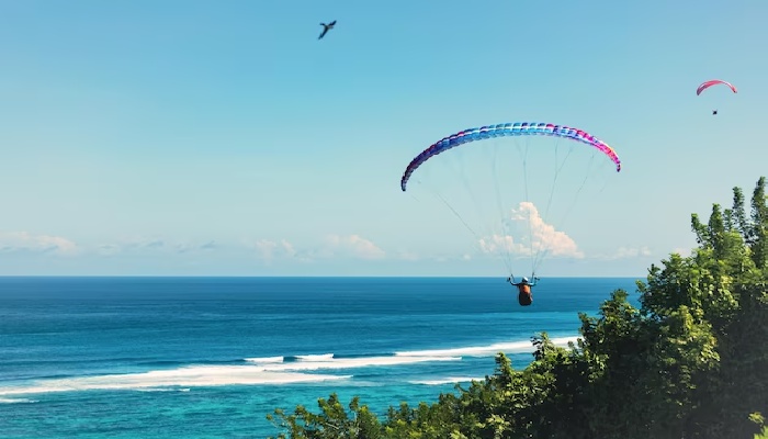 Timbis Paragliding Bali
