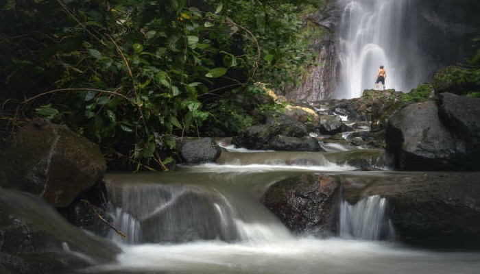 air terjun yeh mampeh