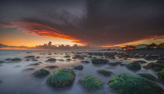 pantai watu klotok