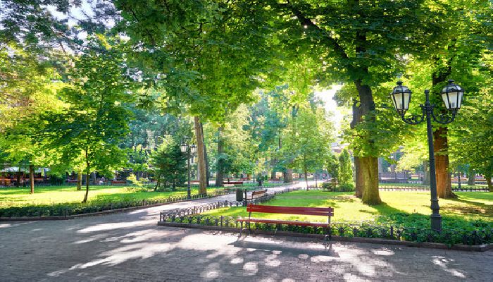 Taman Kota Lumintang.