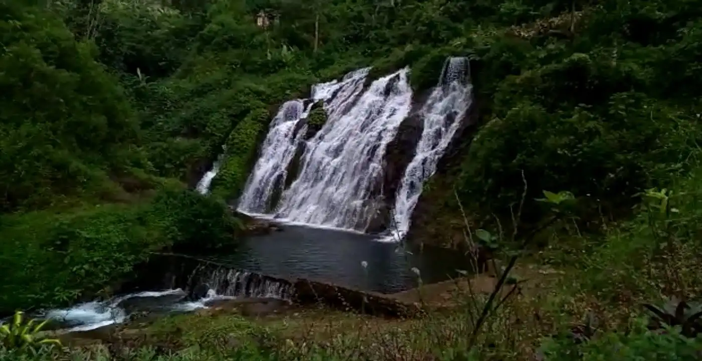 Air Terjun Tirta Buana