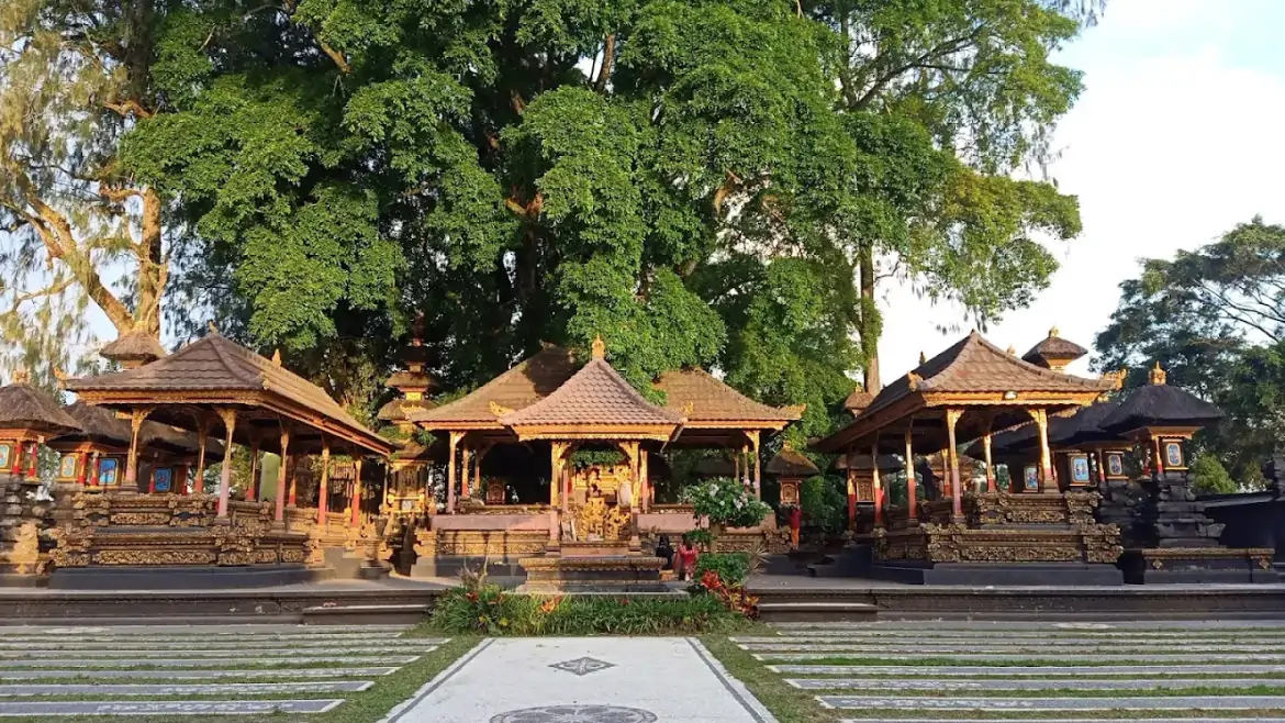 Pura Bukit Indrakila