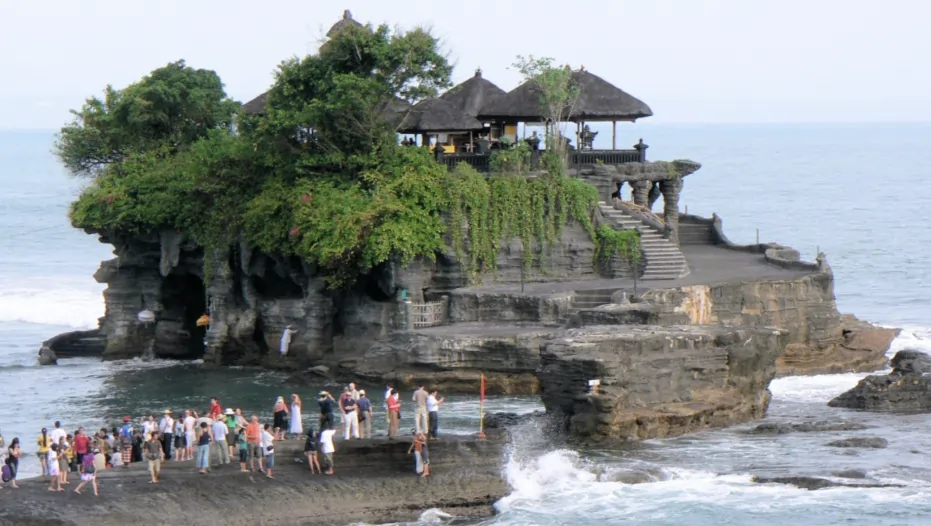 high season di bali