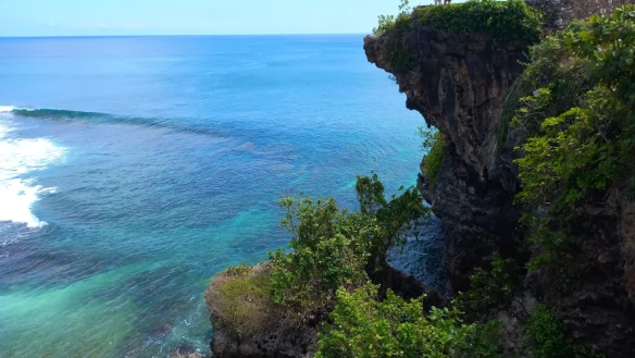 tebing pantai balangan
