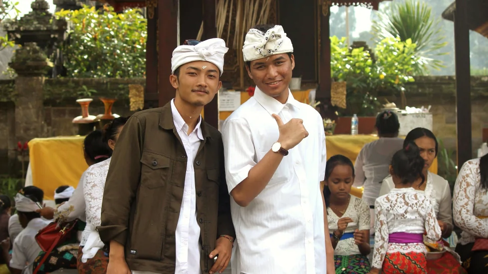 Persaudaraan masyarakat Bali
